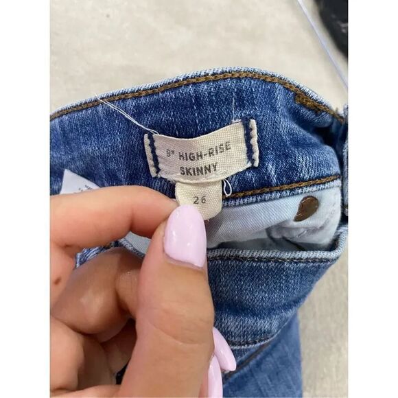 Madewell High Rise Skinny Distressed Skinny Jeans Size 26 - Picture 9 of 10